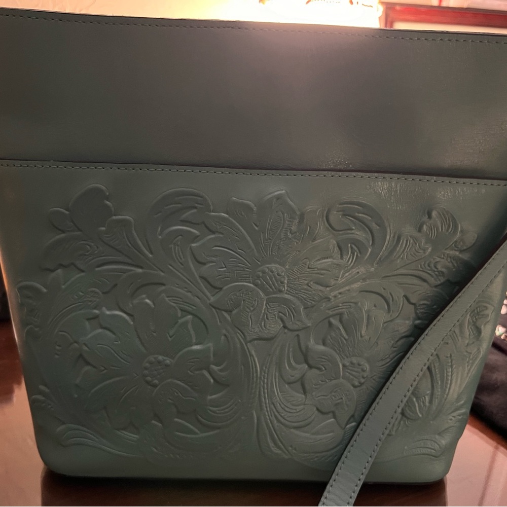 New Patricia Nash purse